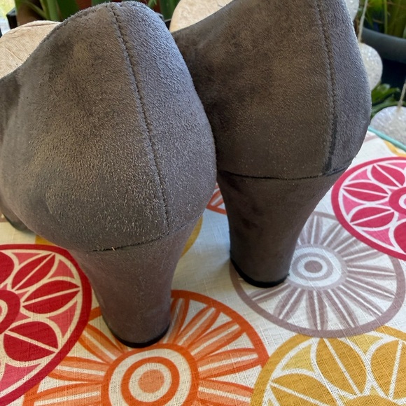 AEROSOLES Gray Women's Heels - Picture 4 of 8